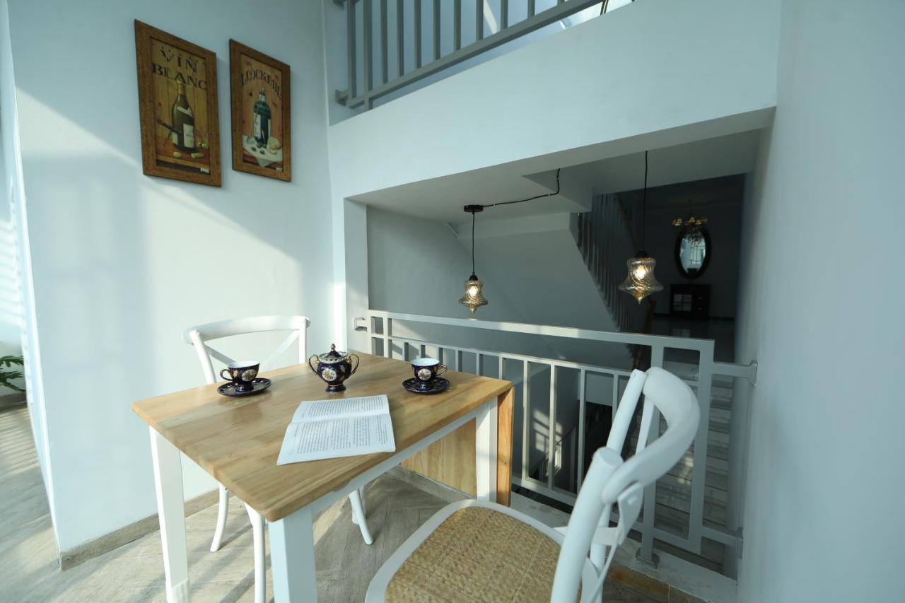 Nest Residence Giacarta Esterno foto